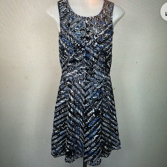 Parker Mirabella mesh insert dress in blue size small - Picture 2 of 8